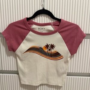 Roxy Women's Pink and Cream Graphic Tee